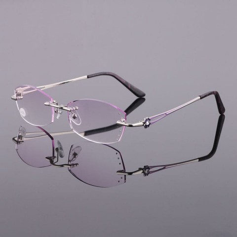 2021 Ladies fashionable diamond-cut reading glasses