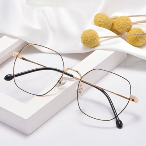 Ultra-light pure titanium retro polygonal glasses